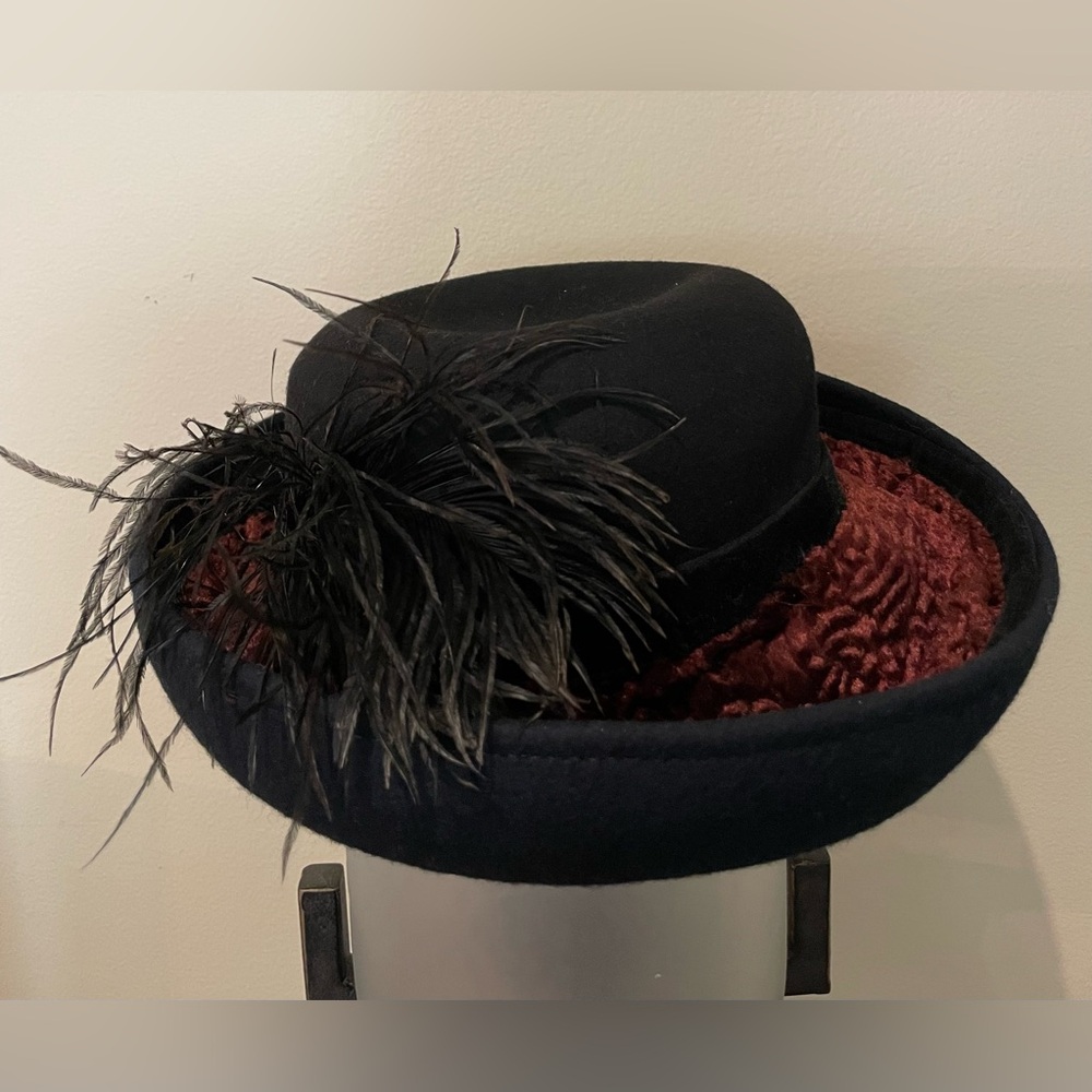 Vintage Wool Derby Hat Black Feathers Burgundy Wrap